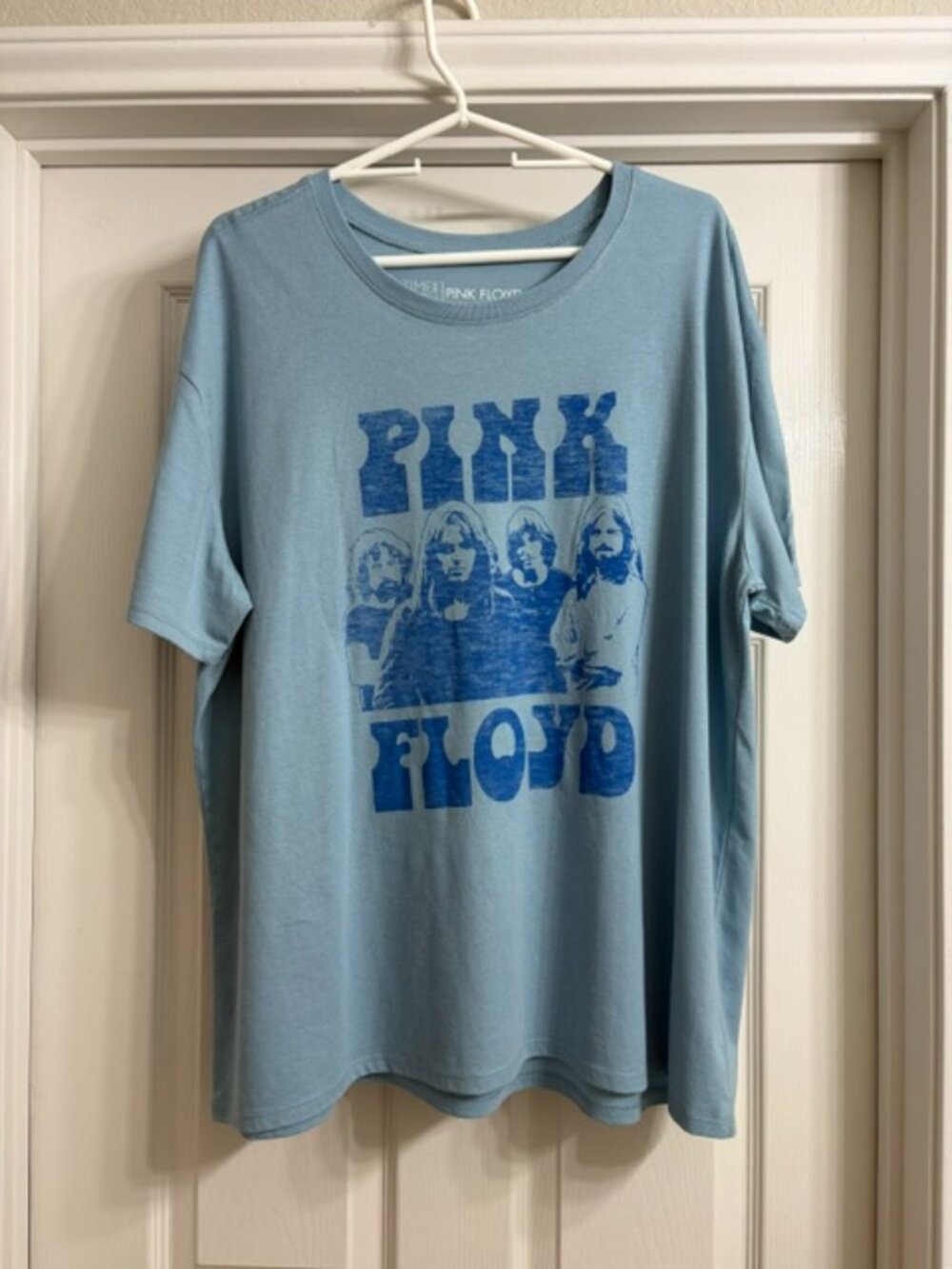Time and Tru Women's Blue Pink Floyd T-Shirt, Size XXL